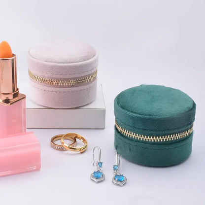 Boîte à bijoux de poche ronde en velours