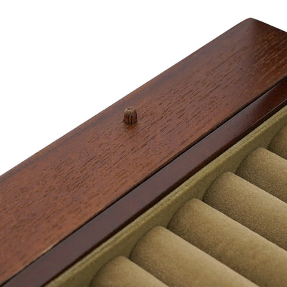 Boîte à bijoux en bois de noyer