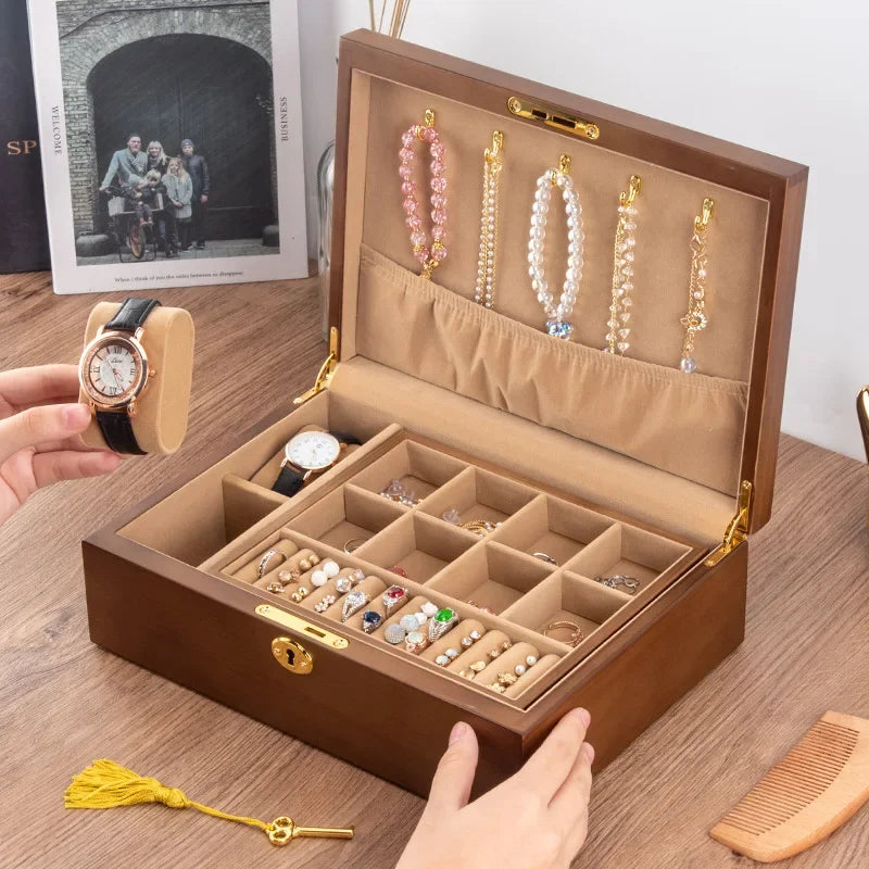 Boîte à bijoux avec compartiments en bois
